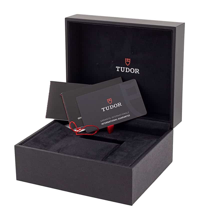 Tudor Black Bay M79030B-0001